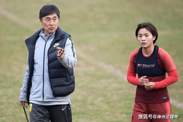拜仁与阿森纳激战成平局，比赛精彩纷呈！